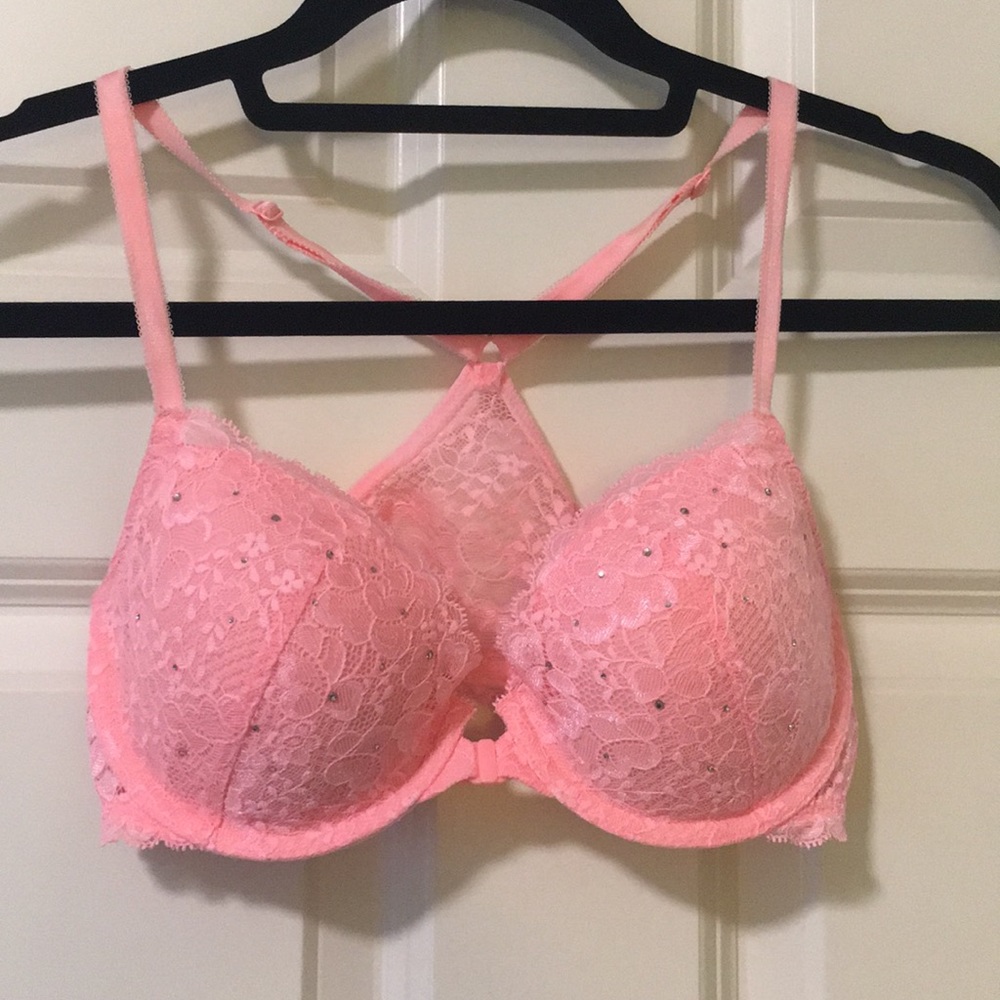 VS dream angels front close racerback demi